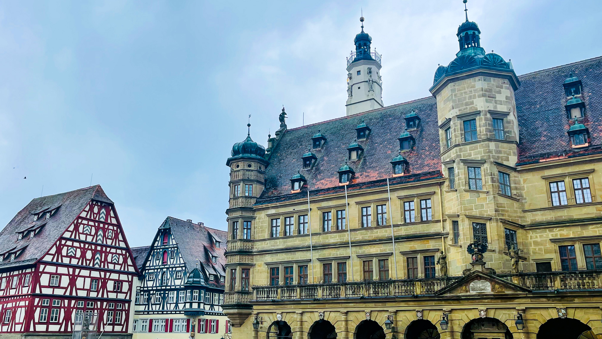 ド派手なイースターエッグの装飾に注目！春のローテンブルクに行こう ドイツ流！Keikoの街歩きガイドブック